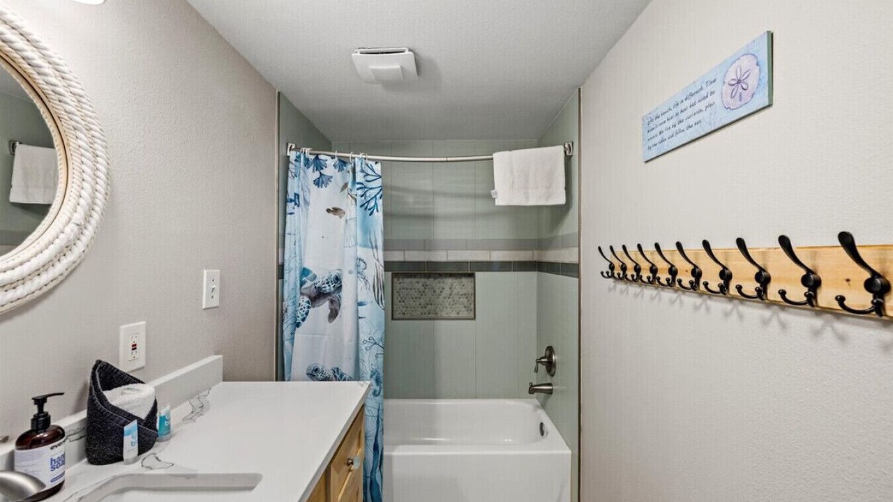 Photo of Bathroom in Bermuda Beach