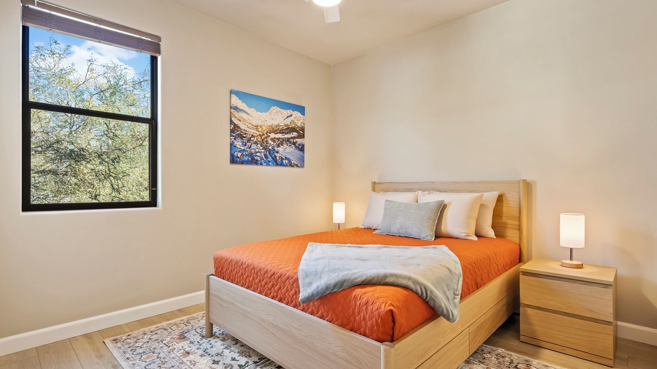 Photo of Bedroom in Midtown