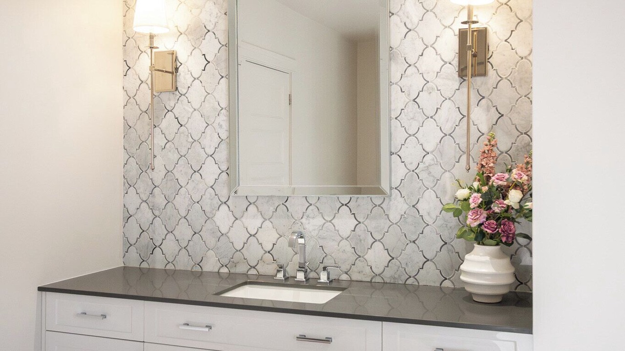 Photo of Bathroom in Longueuil