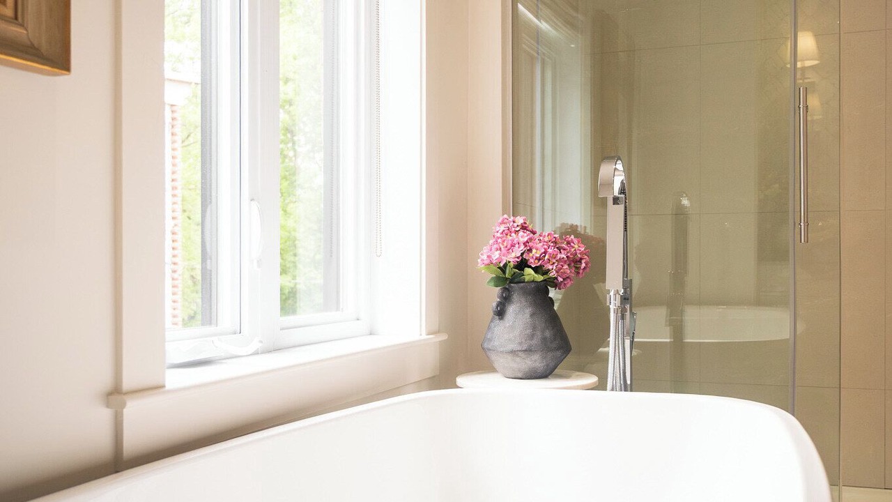 Photo of Bathroom in Longueuil