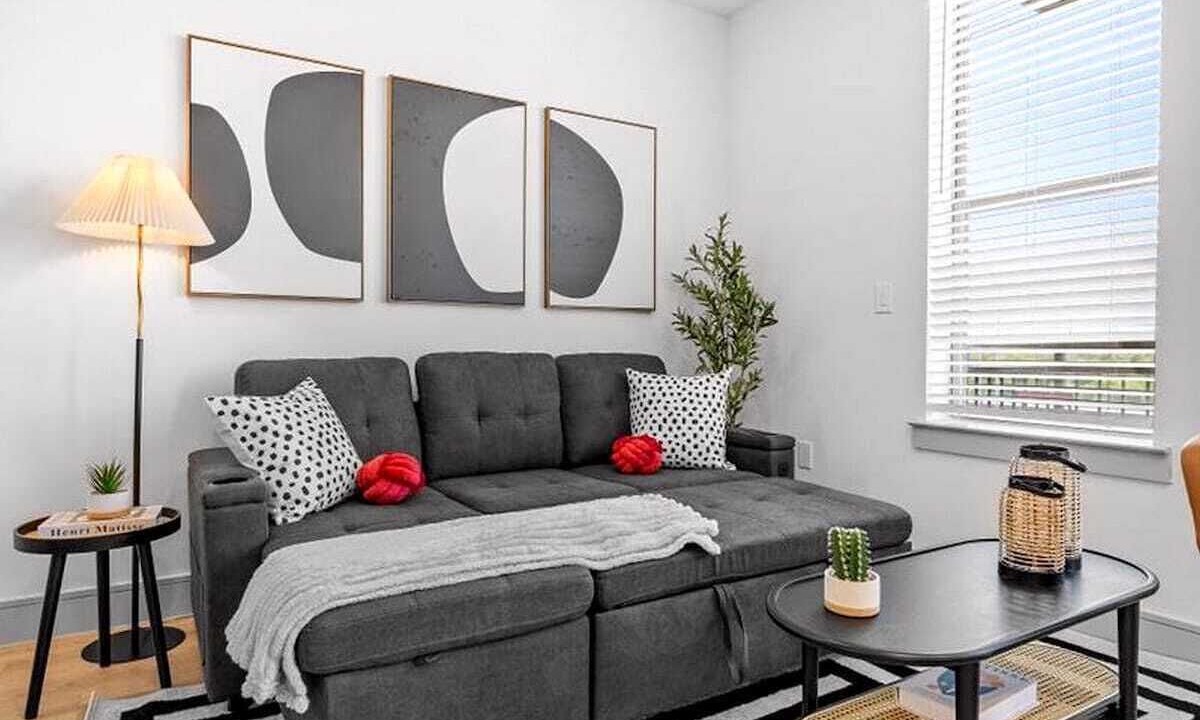 Photo of Bedroom in Scofield Farms
