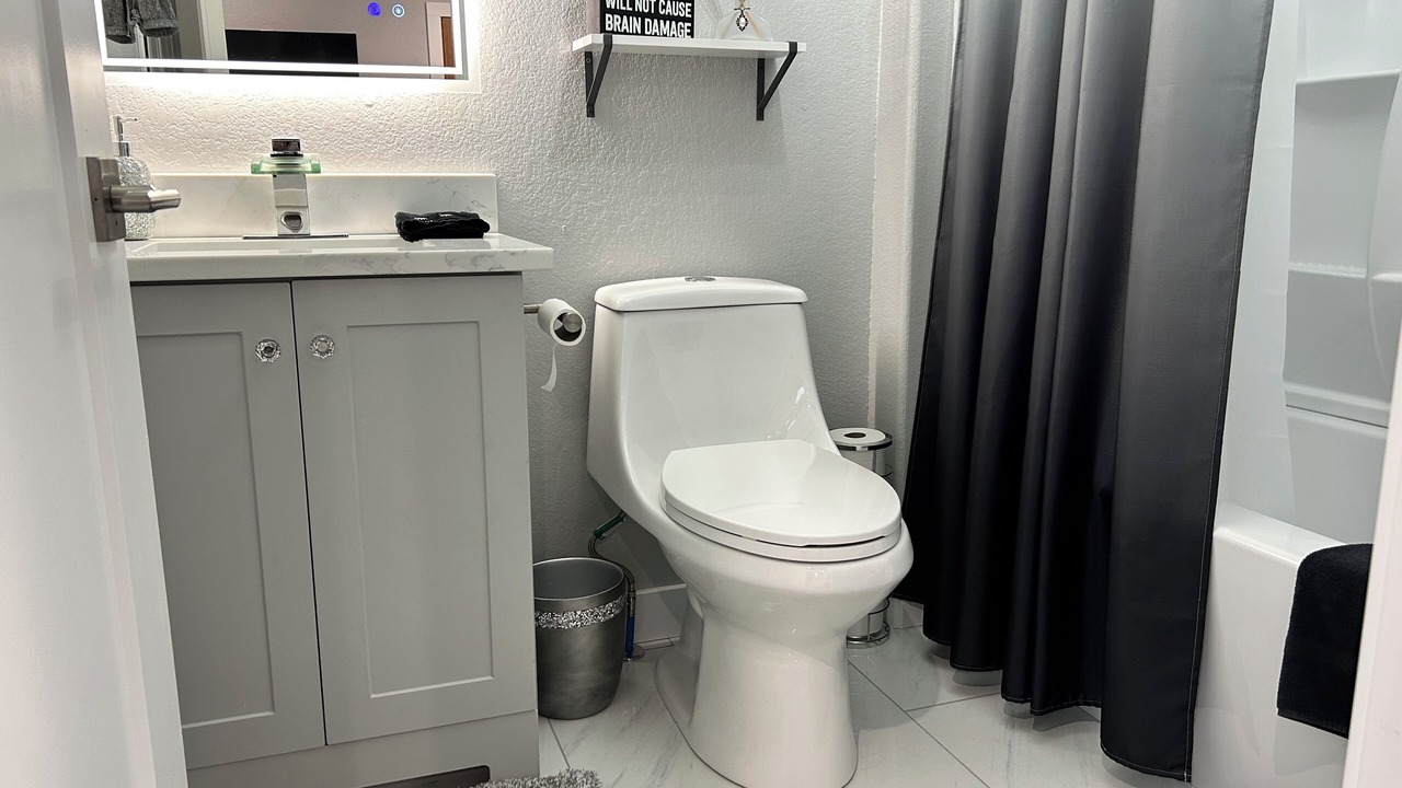 Photo of Bathroom in Van Buren