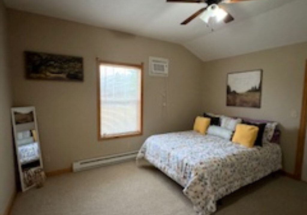Photo of Bedroom in Dawson