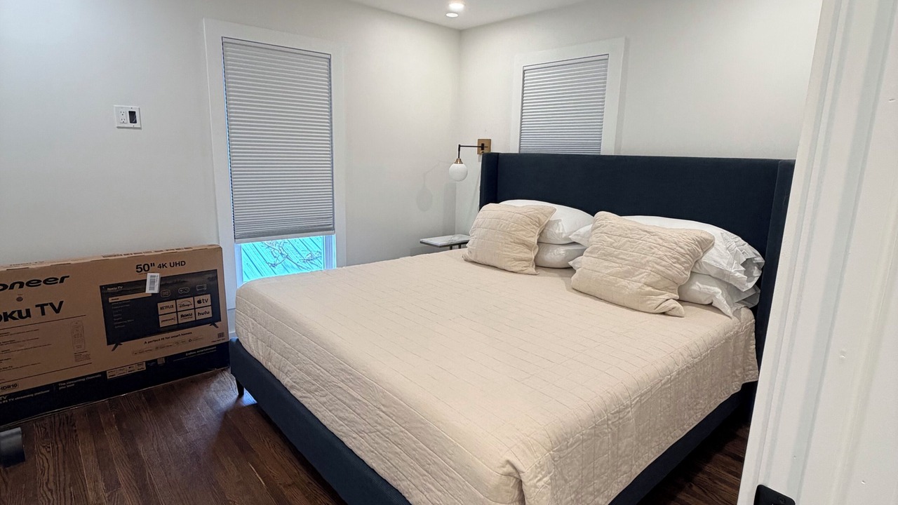 Photo of Bedroom in Oneonta