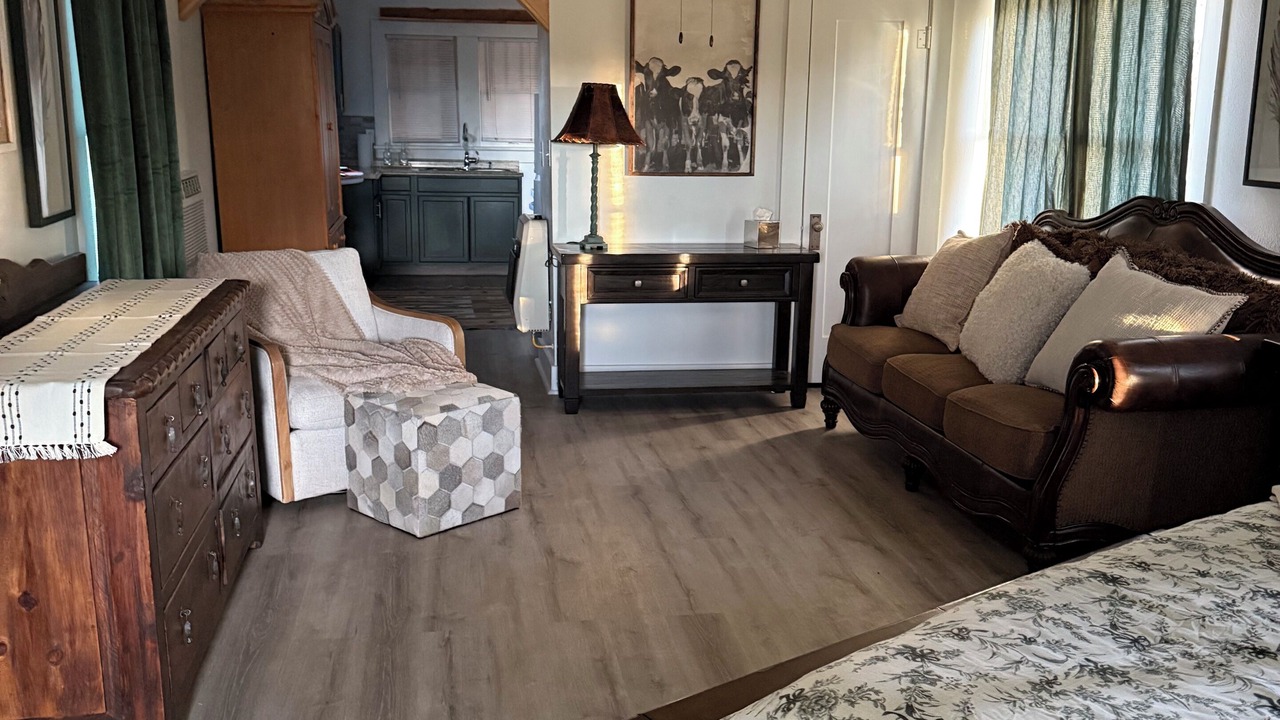 Photo of Bedroom in Clarendon