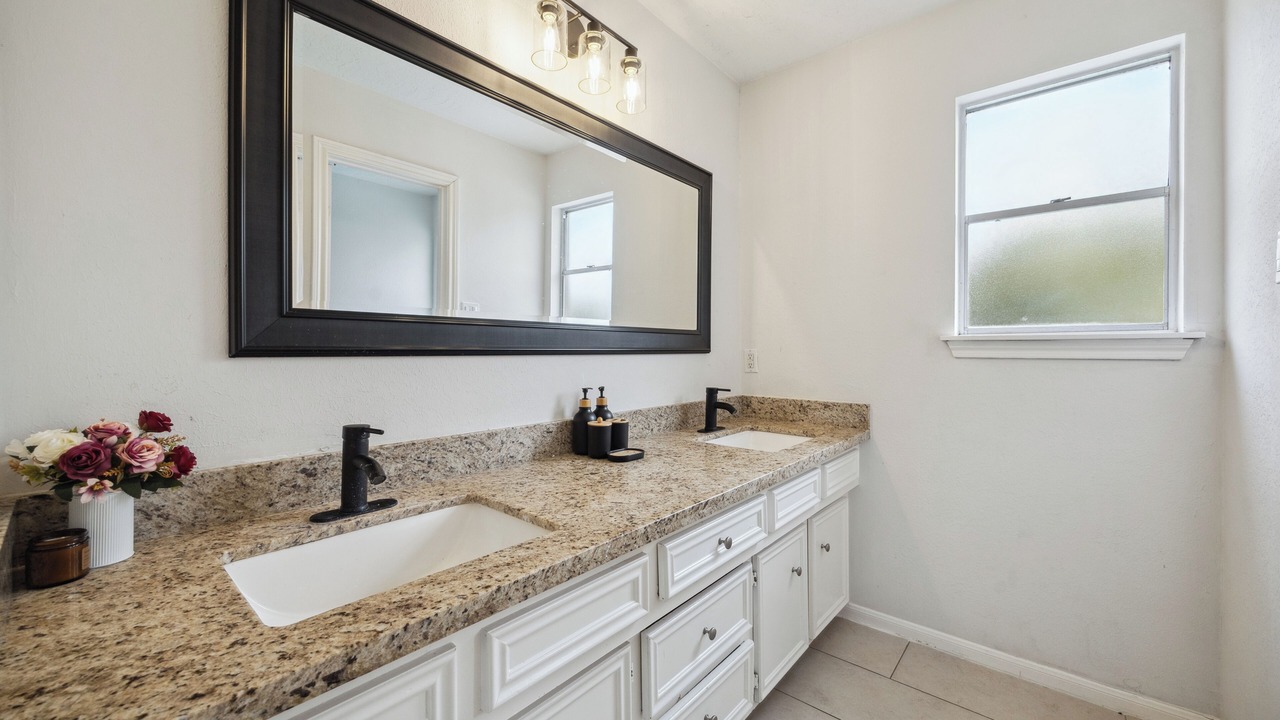 Photo of Bathroom in Mission Bend