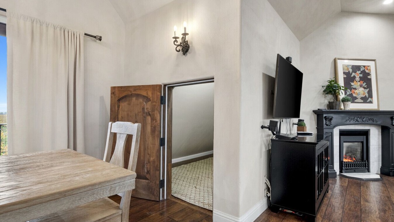 Photo of Others in Napa