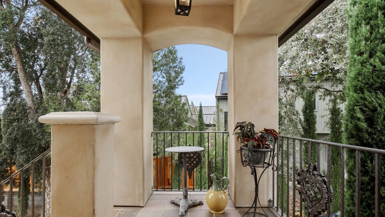 Photo of Patio Balcony in Napa