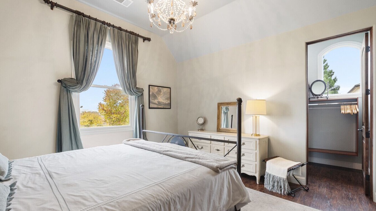 Photo of Bedroom in Napa