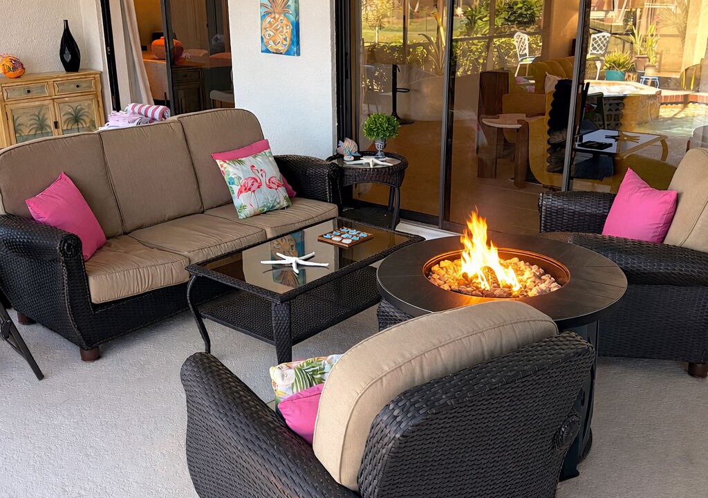 Photo of Patio Balcony in Long Meadow