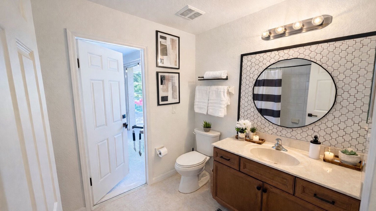 Photo of Bathroom in Long Meadow