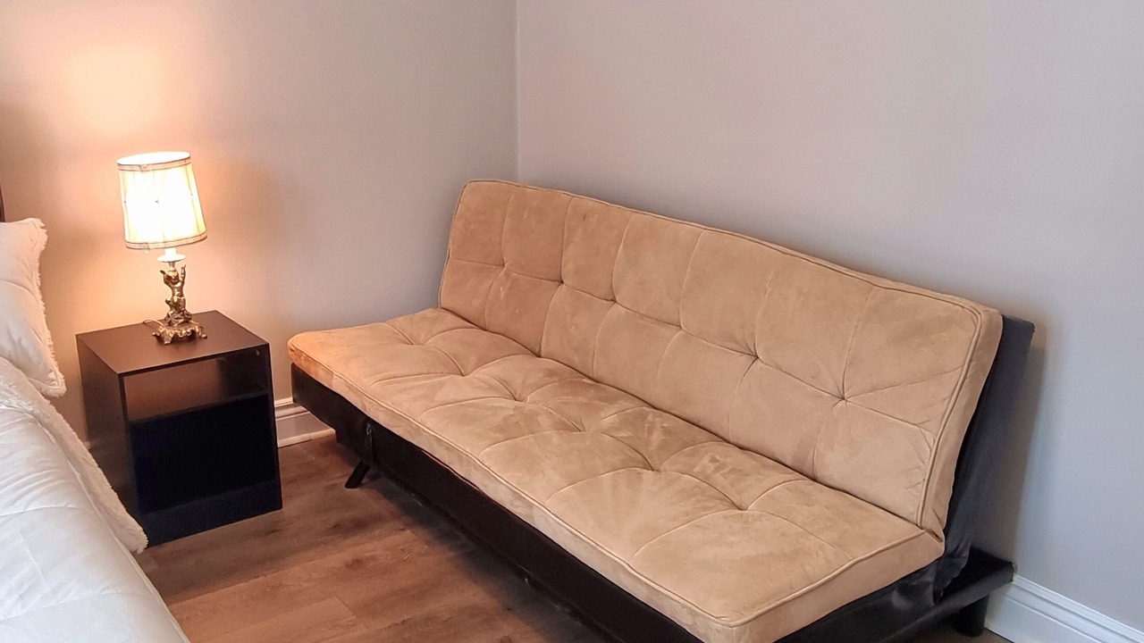 Photo of Livingroom in Fort Erie