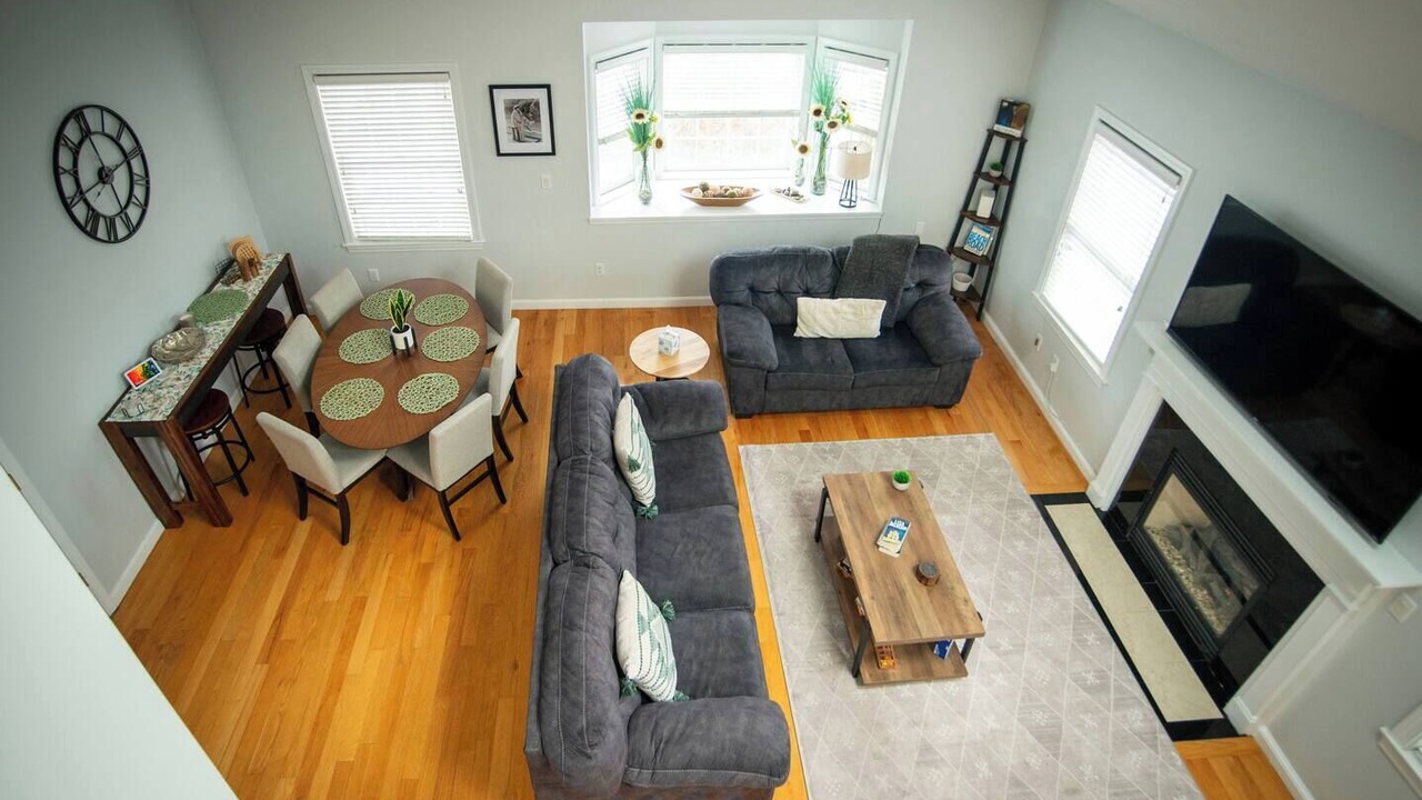 Photo of Livingroom in Swampscott