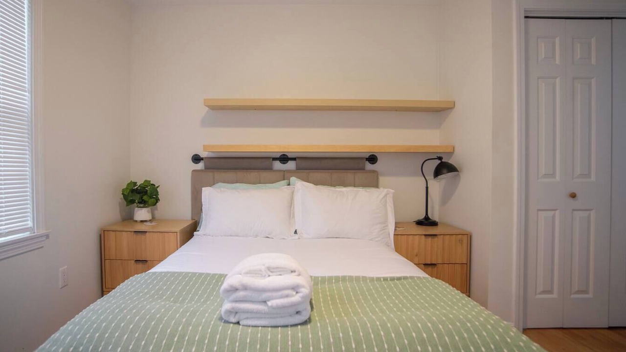 Photo of Bedroom in Swampscott