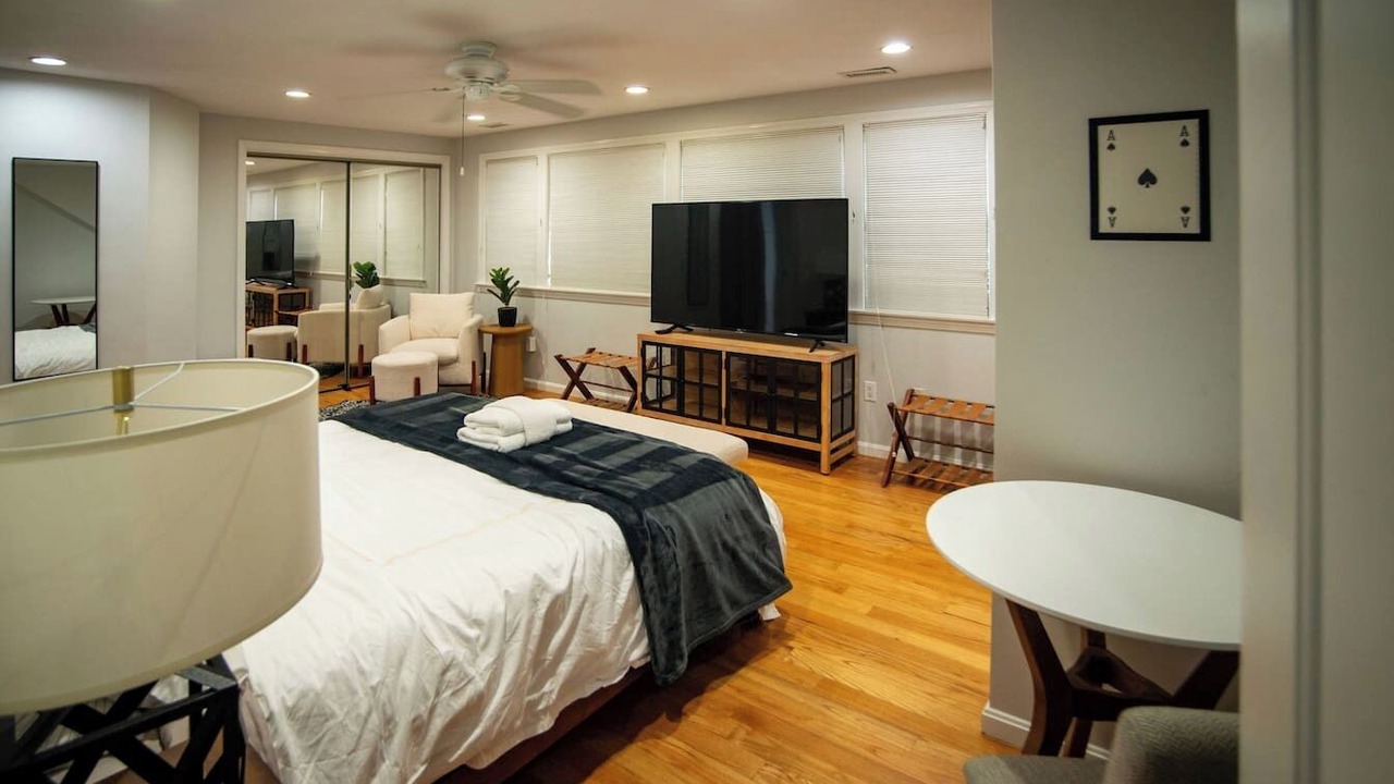 Photo of Bedroom in Swampscott