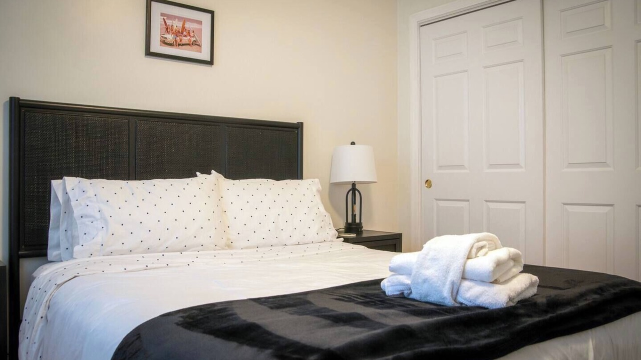 Photo of Bedroom in Swampscott