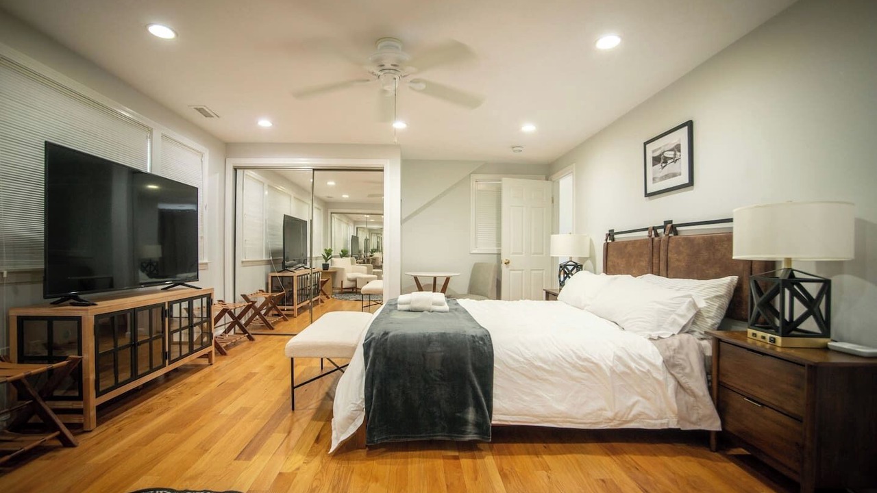 Photo of Bedroom in Swampscott