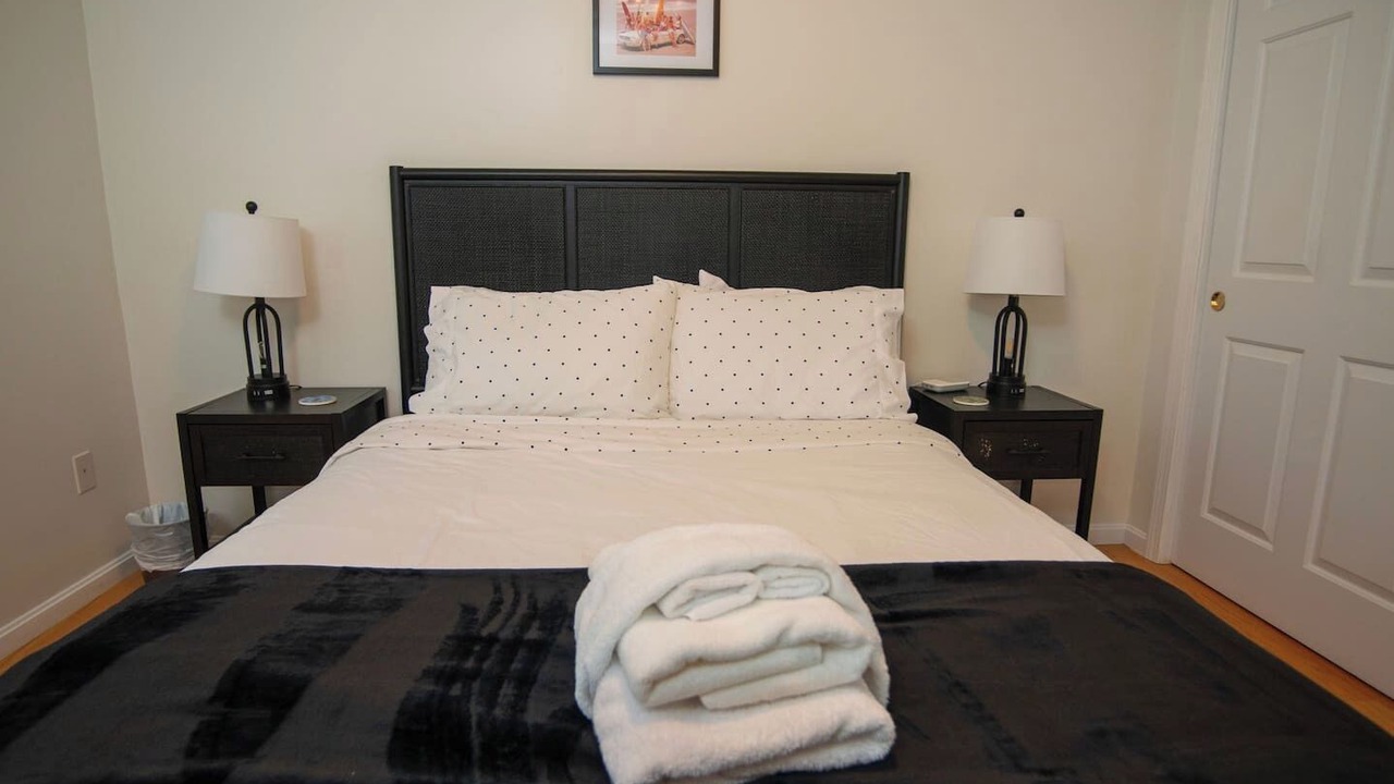 Photo of Bedroom in Swampscott