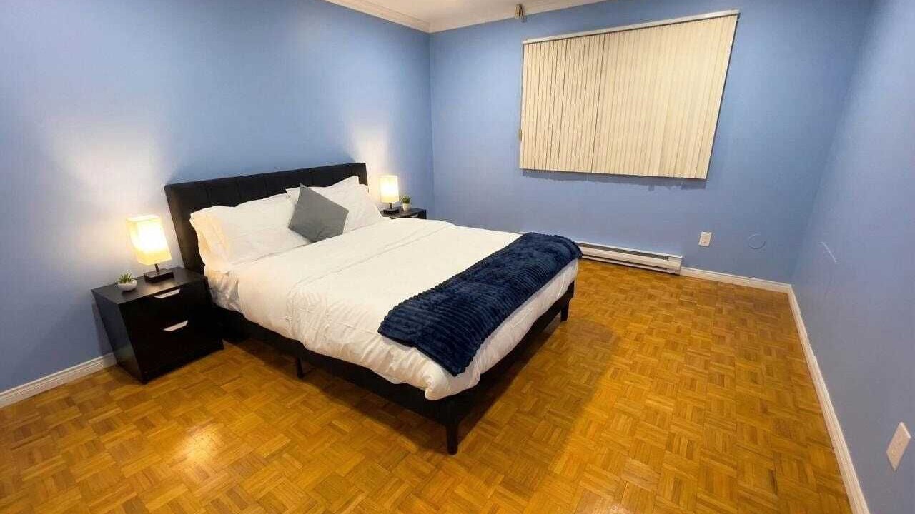 Photo of Bedroom in Vaudreuil