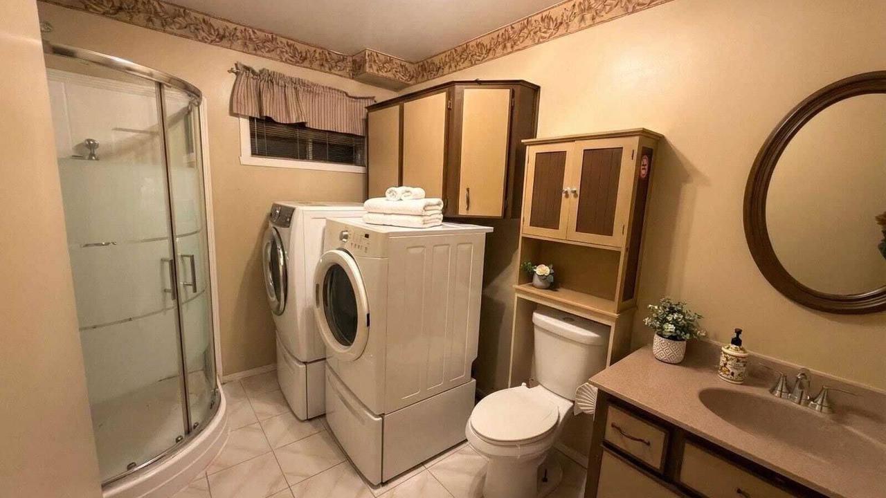 Photo of Bathroom in Vaudreuil