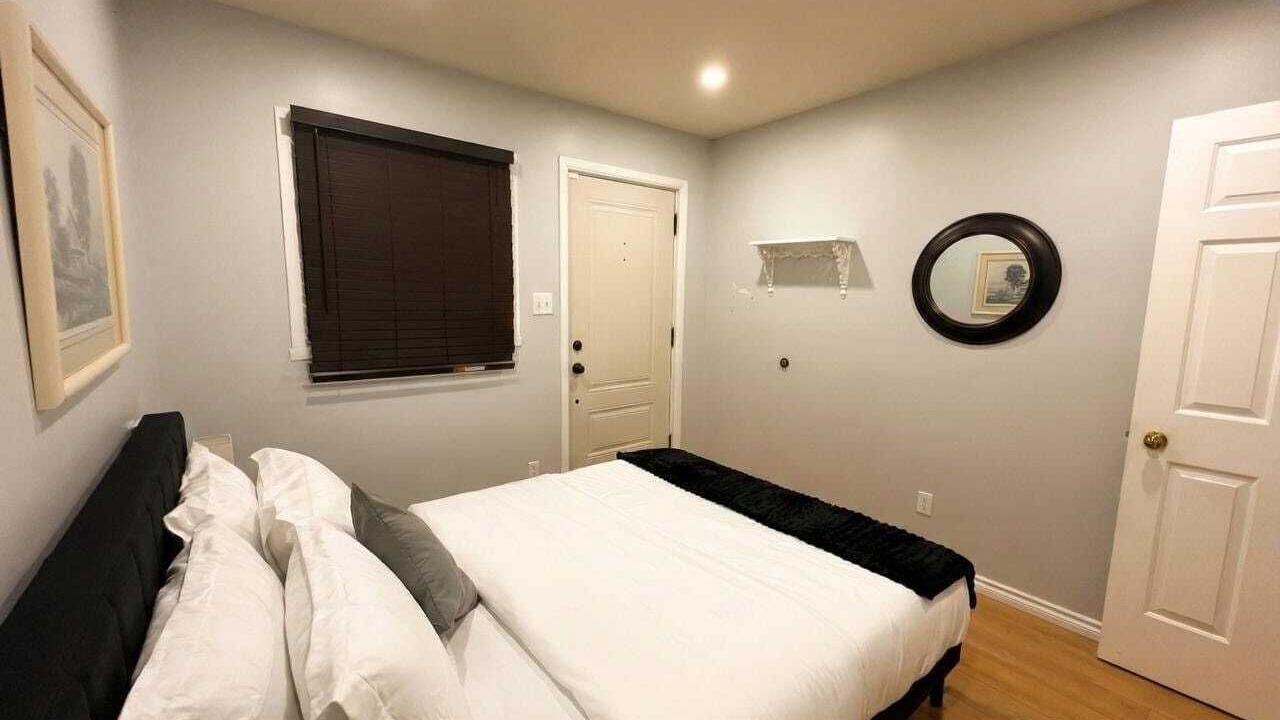 Photo of Bedroom in Vaudreuil