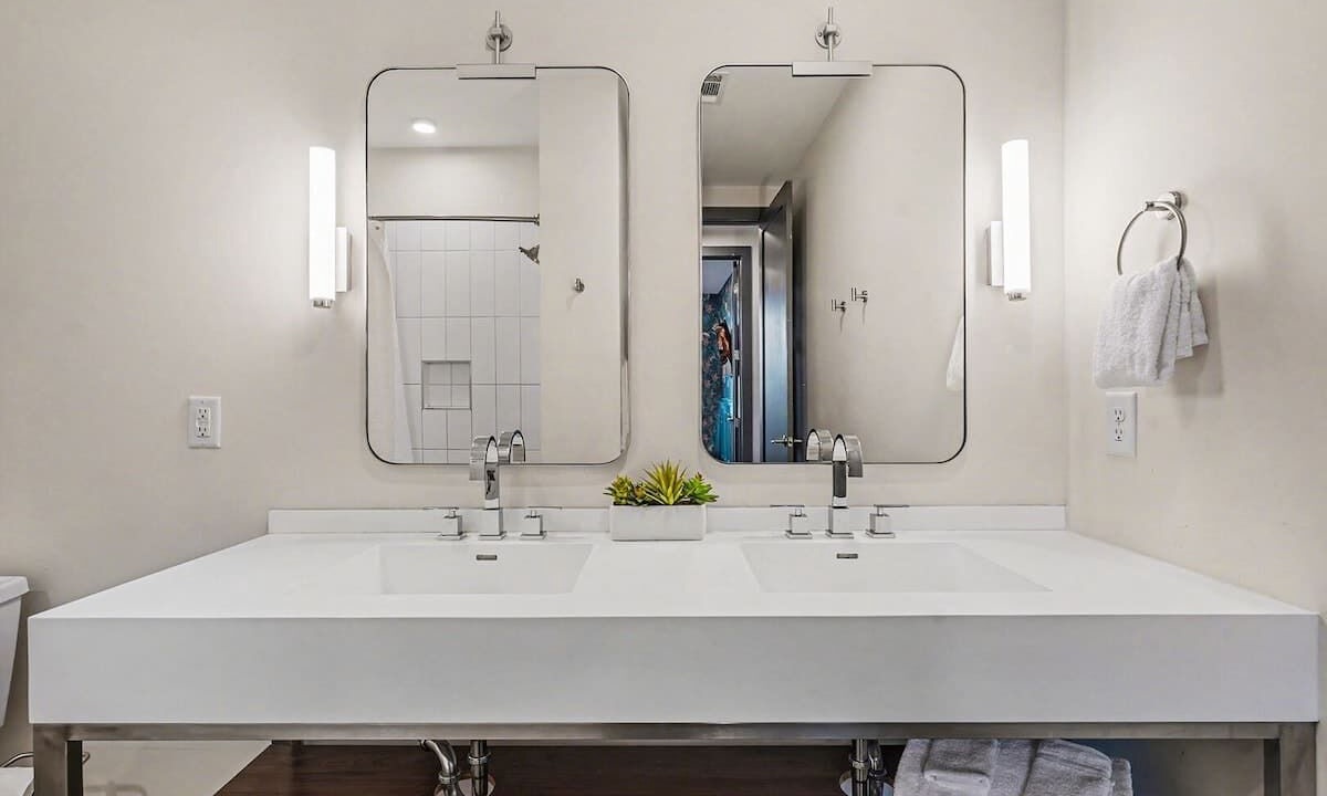 Photo of Bathroom in Rolling Mill Hill