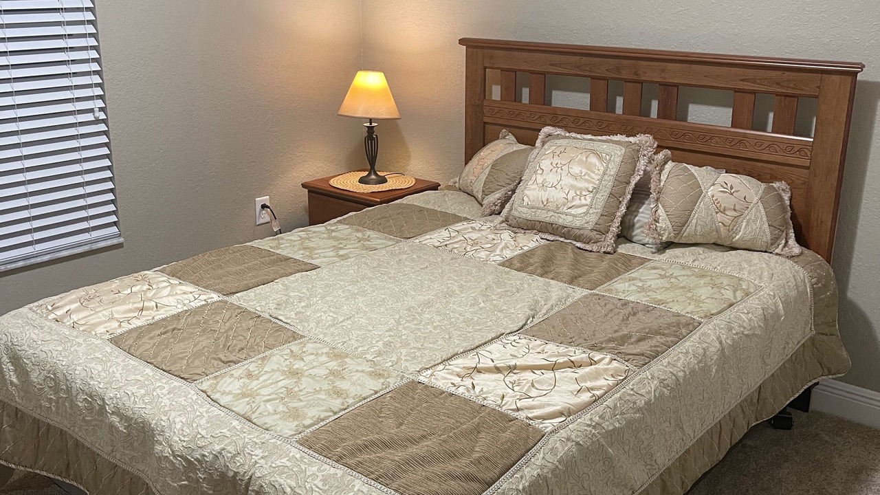 Photo of Bedroom in Candler