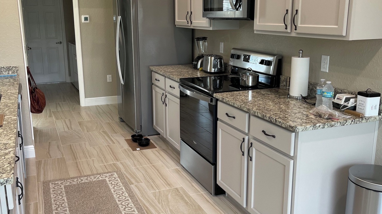 Photo of Kitchen in Candler