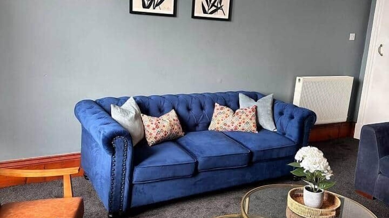 Photo of Livingroom in Glasgow Westend