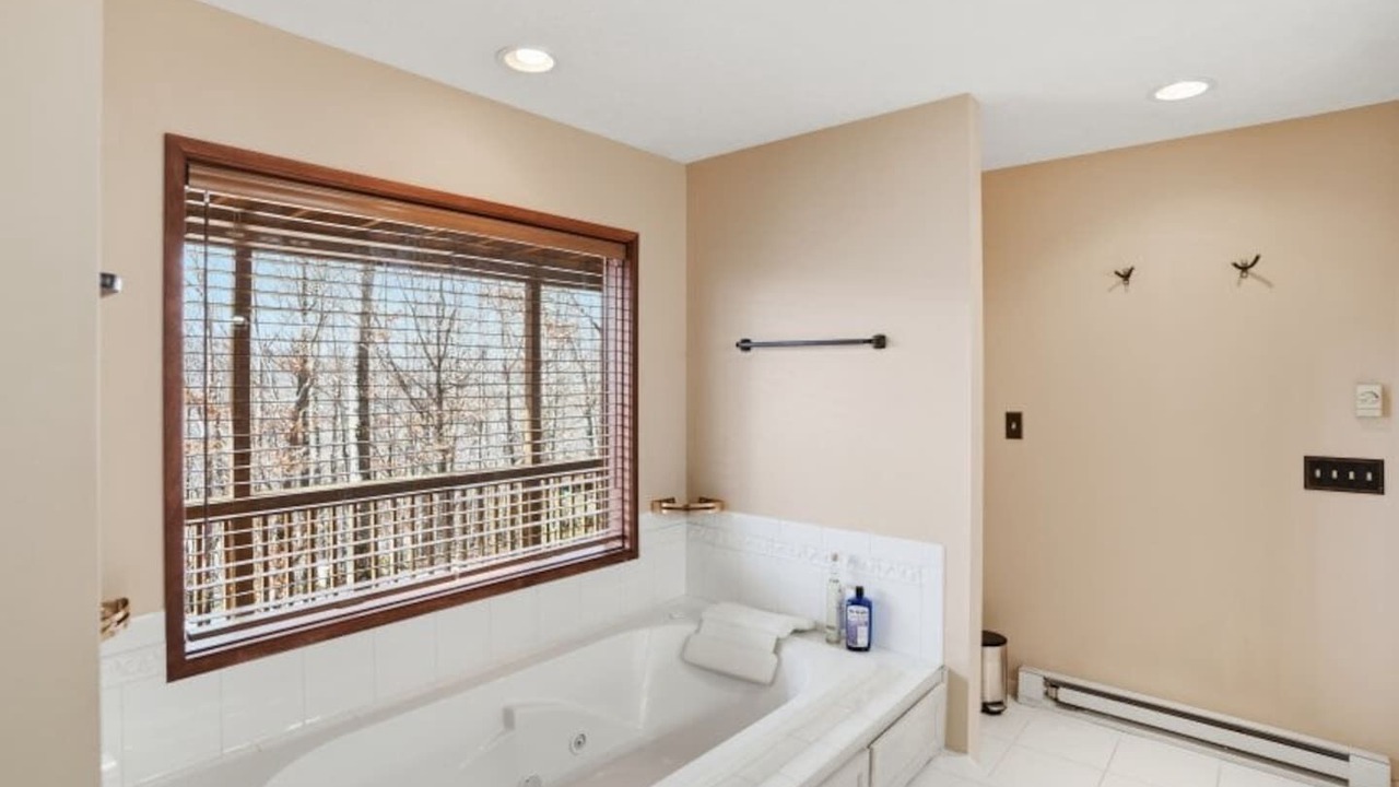 Photo of Bathroom in Beech Mountain