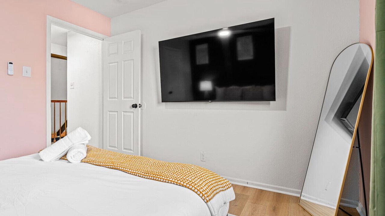 Photo of Bedroom in North San Antonio - SAT