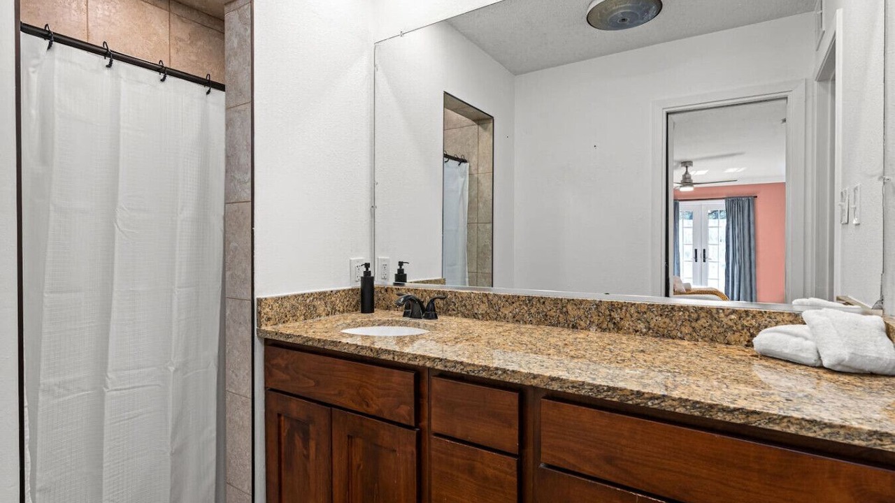 Photo of Bathroom in North San Antonio - SAT