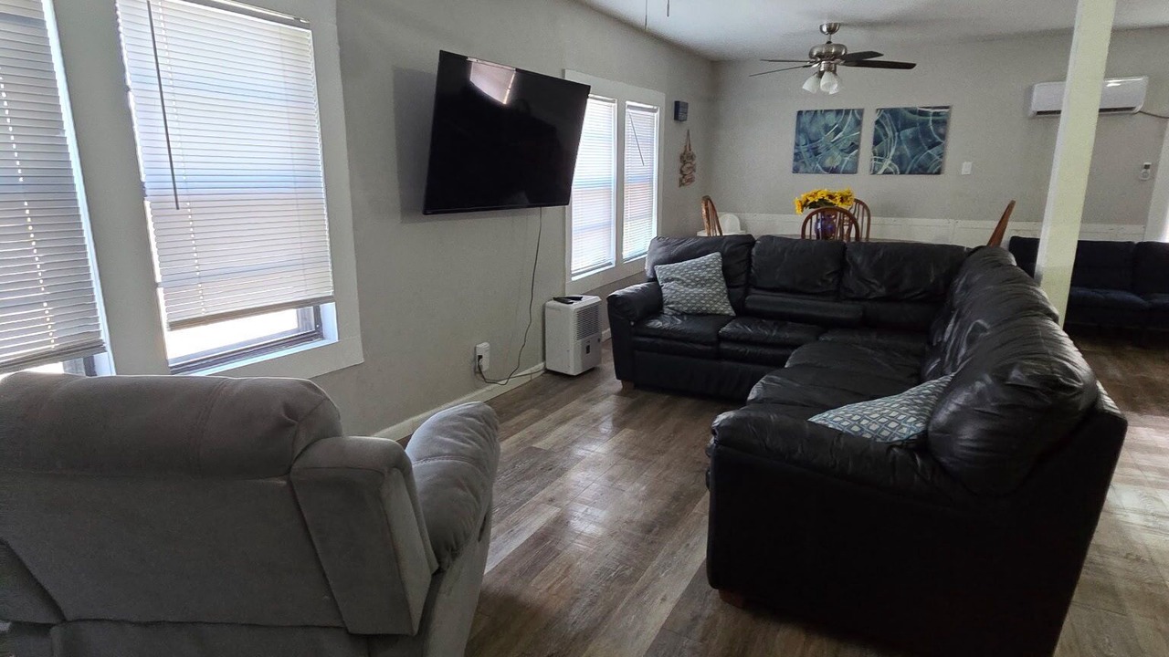 Photo of Livingroom in Aransas Pass