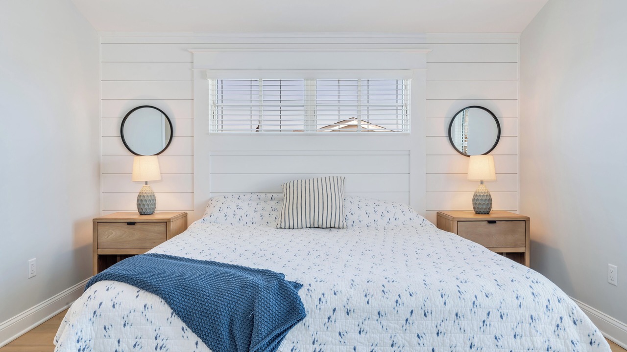 Photo of Bedroom in Avalon
