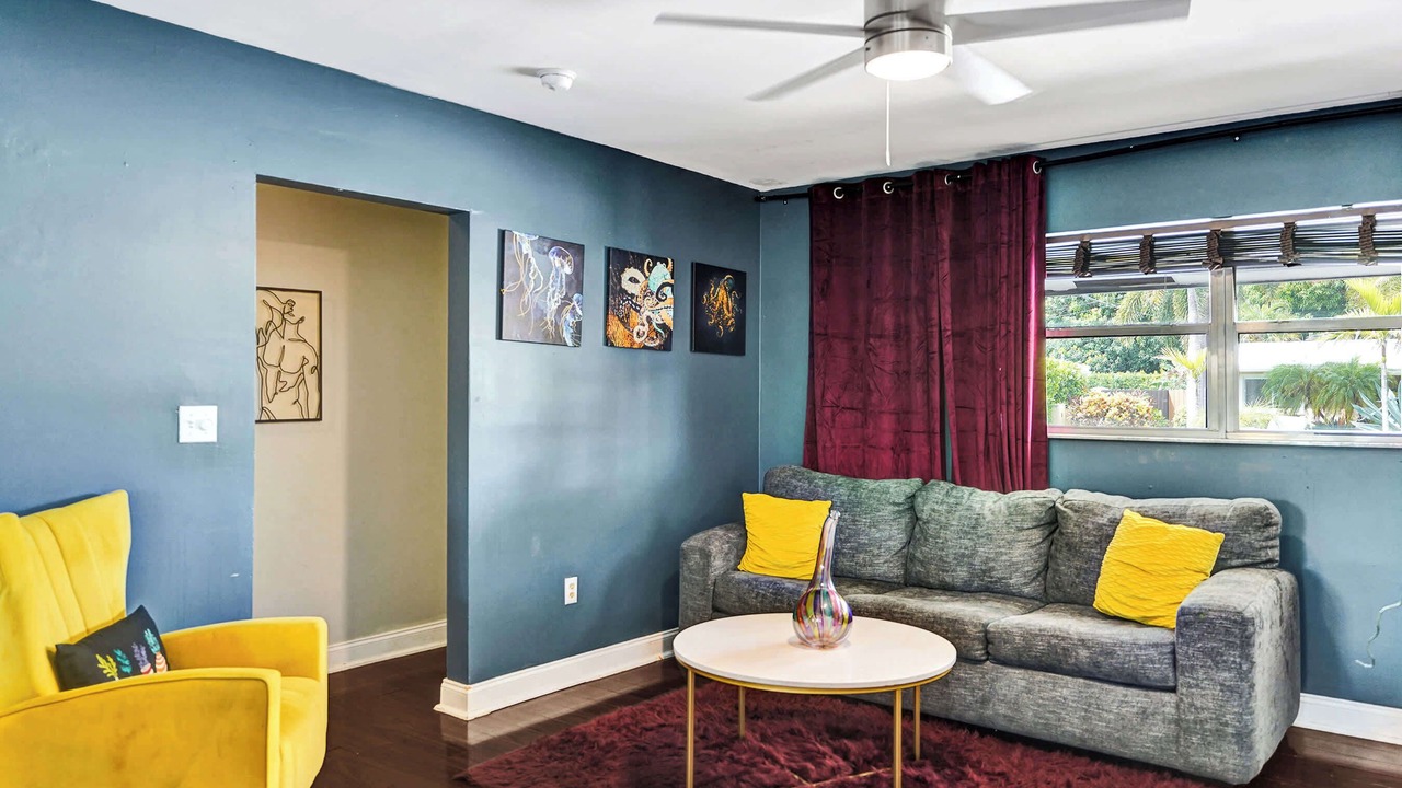 Photo of Bedroom in Coral Heights