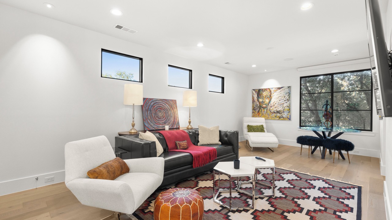 Photo of Livingroom in Northwest Dallas