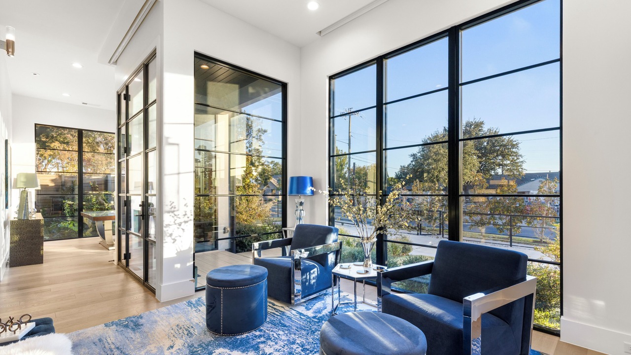 Photo of Livingroom in Northwest Dallas