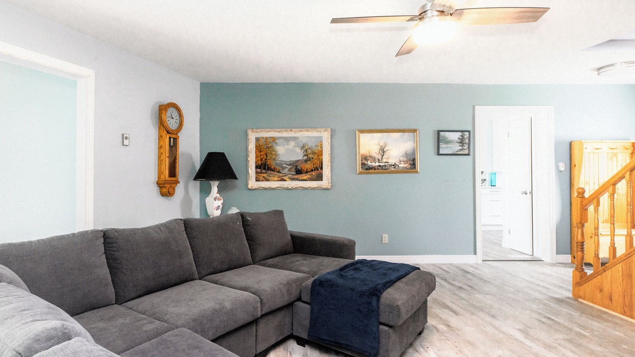 Photo of Livingroom in Lambton Shores
