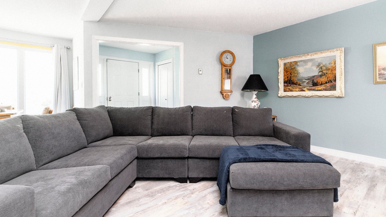 Photo of Livingroom in Lambton Shores