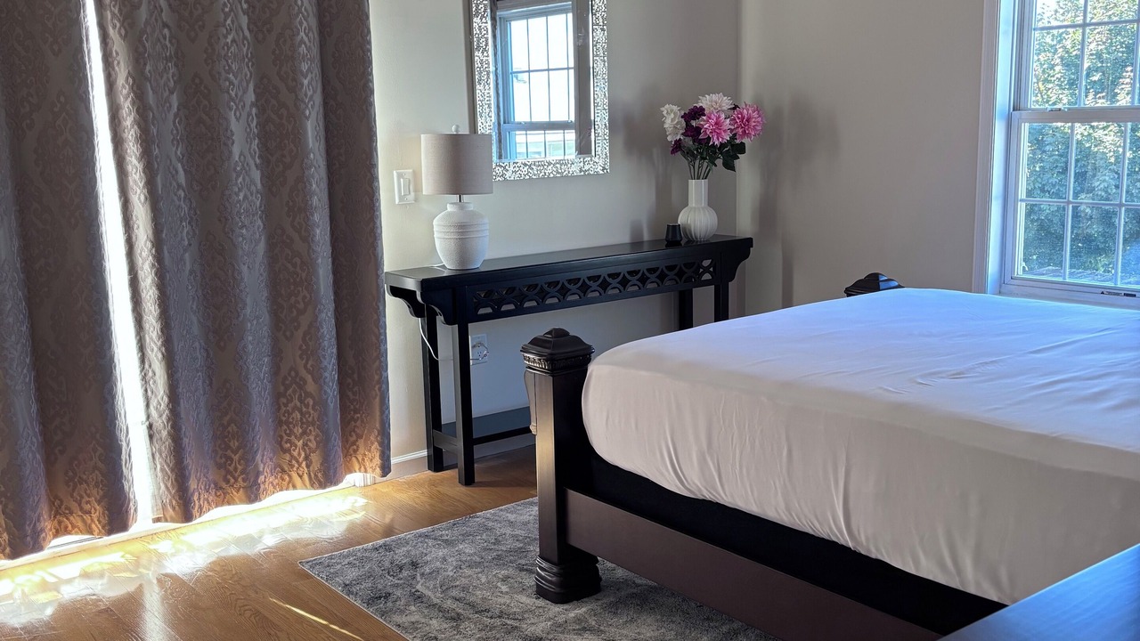 Photo of Bedroom in Hackensack River Waterfront