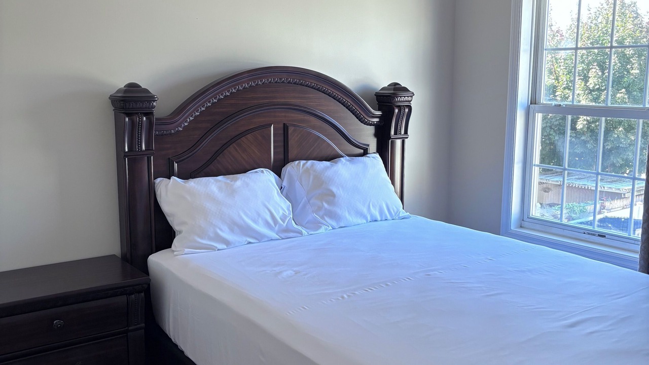 Photo of Bedroom in Hackensack River Waterfront