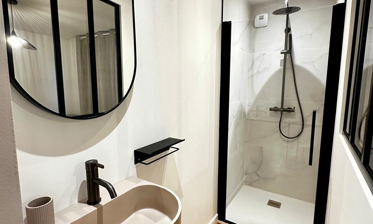 Photo of Bathroom in Brequerecque