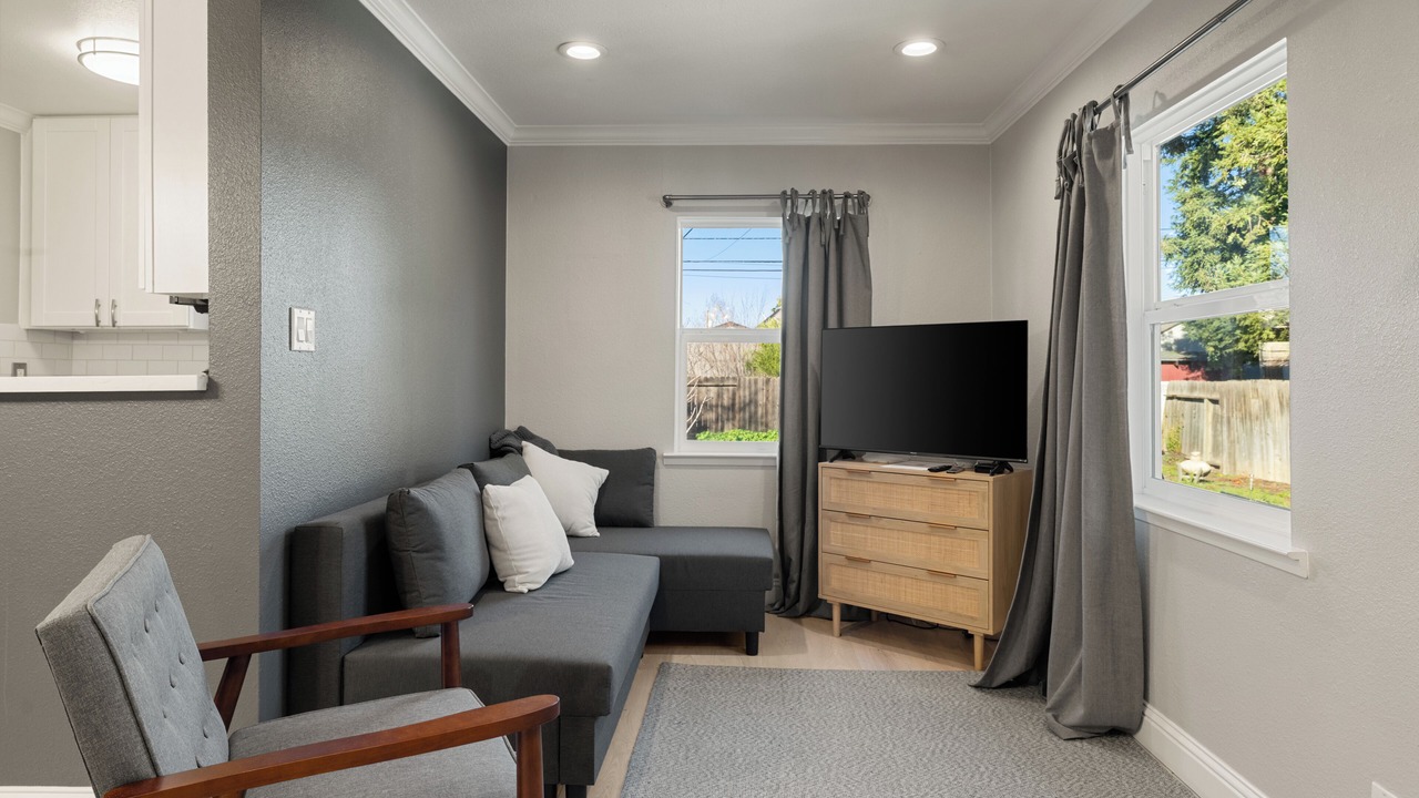 Photo of Livingroom in Southeastern Sacramento