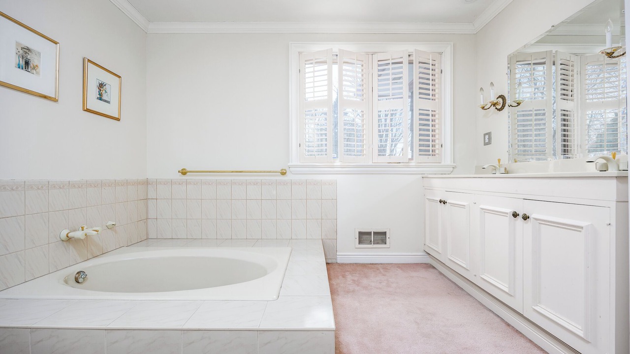 Photo of Bathroom in Hudson
