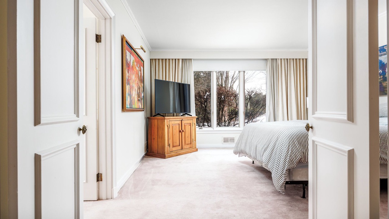 Photo of Bedroom in Hudson