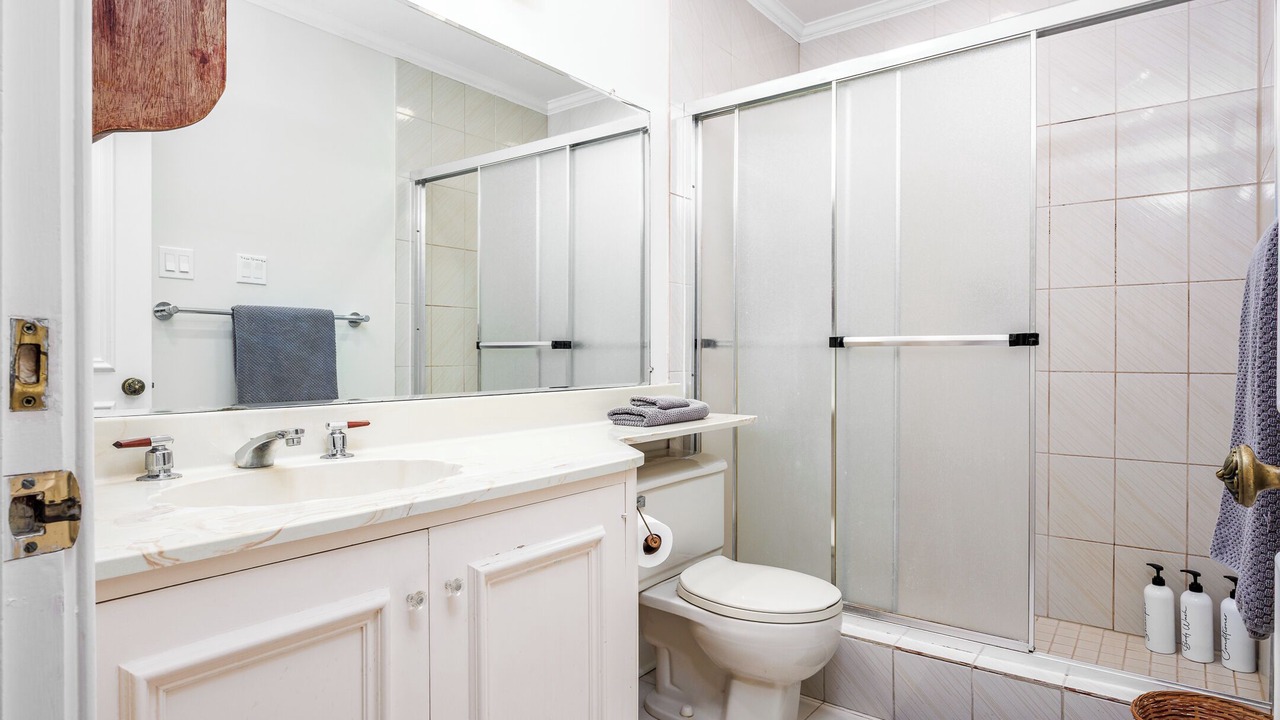 Photo of Bathroom in Hudson