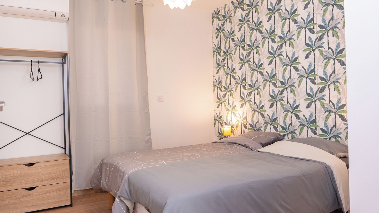 Photo of Bedroom in Le Pont-de-Beauvoisin