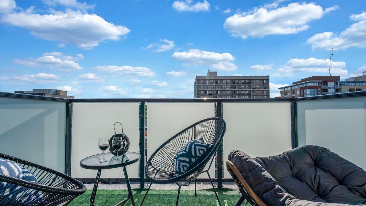 Photo of Outdoor in Kensington