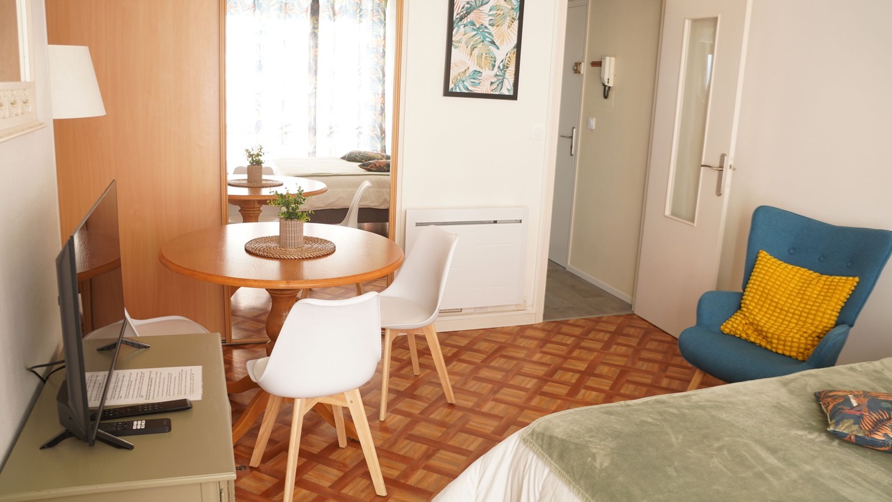 Photo of Bedroom in Sainte-Therese-Demi-Lune