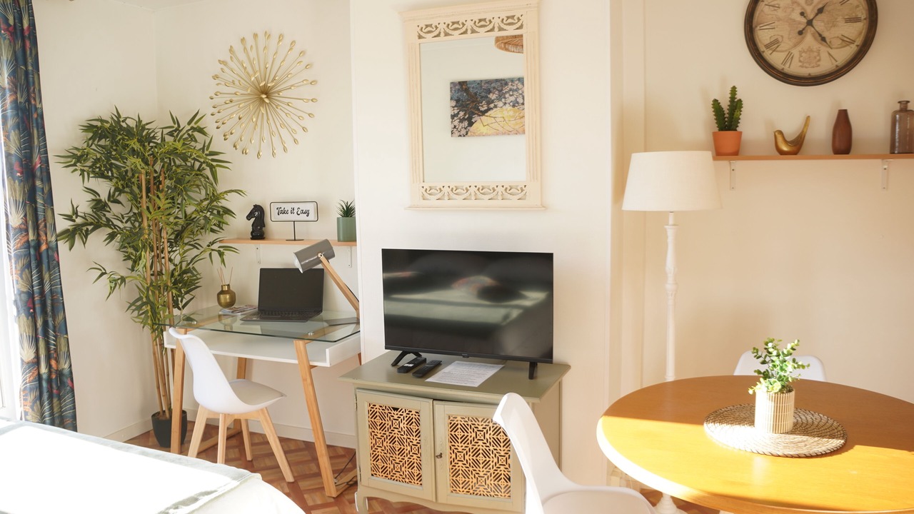 Photo of Bedroom in Sainte-Therese-Demi-Lune